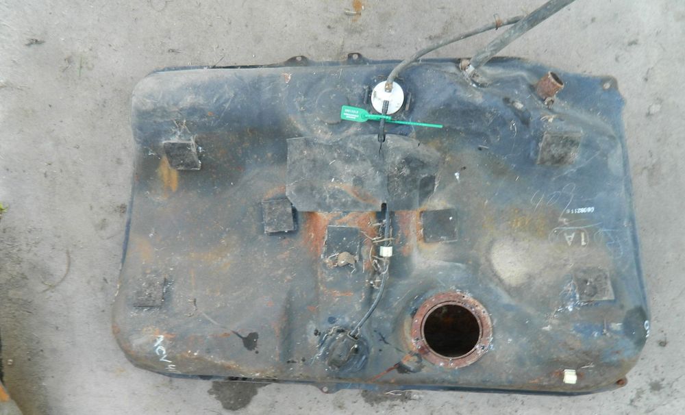 Бак топливный TOYOTA CAMRY ACV40 (Контрактный) 81531990