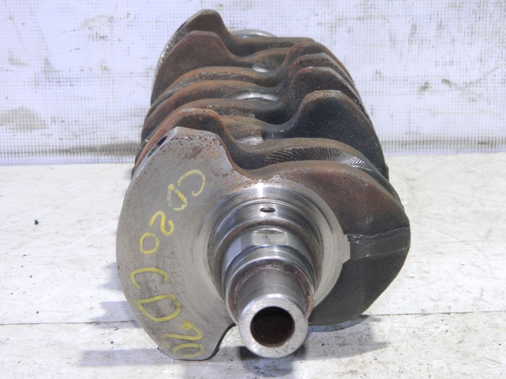 Коленвал NISSAN CD20 (Контрактный) 65243787