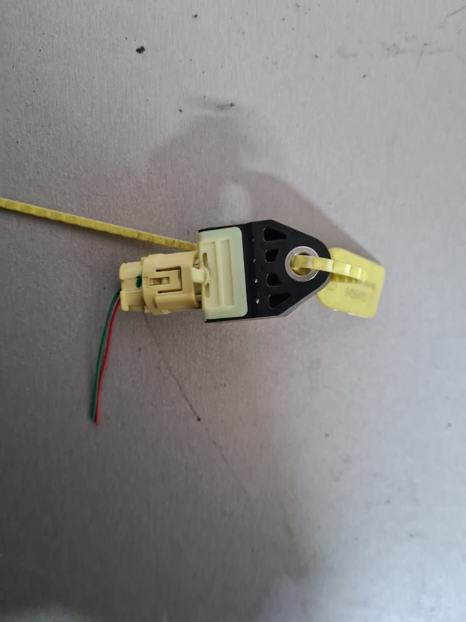 Датчик AIRBAG TOYOTA CAMRY ACV40 (Контрактный) 94584153