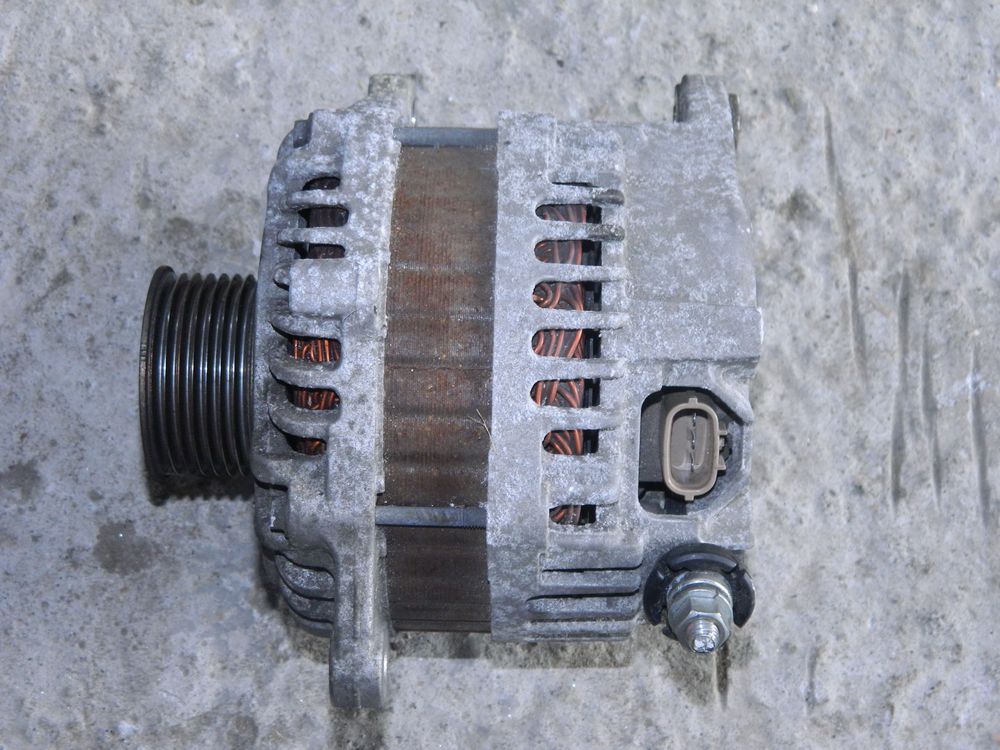 Генератор NISSAN TEANA J32 VQ25DE (Контрактный) 19033014