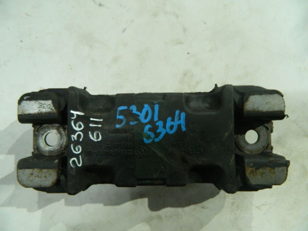Подушка АКПП BMW 5-SERIES E60 (Контрактный) 26364611