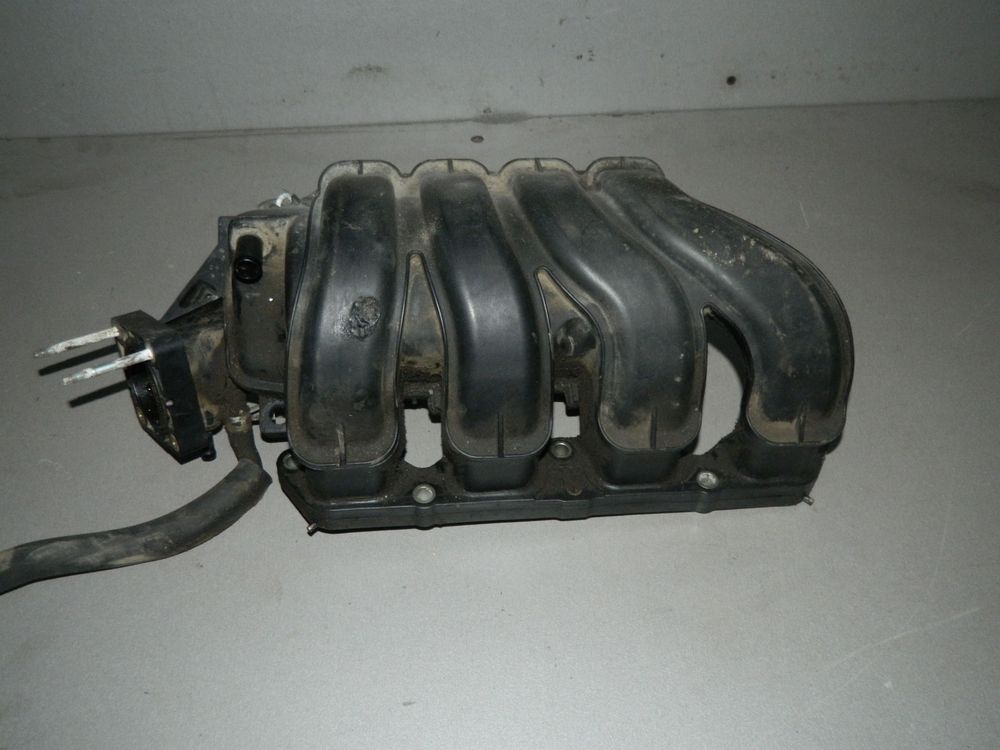 Коллектор впускной TOYOTA COROLLA E 120 (Б/У) 45993879