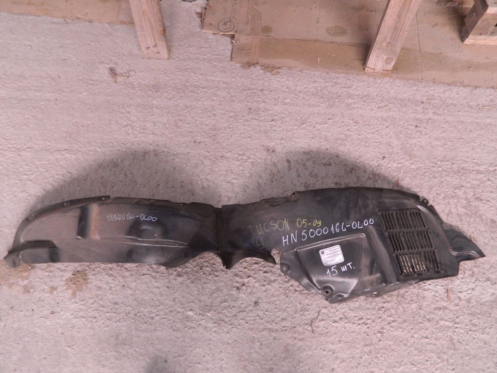 Подкрылок API HN500016L0L00 HYUNDAI TUCSON JM LH 2005 - 2009