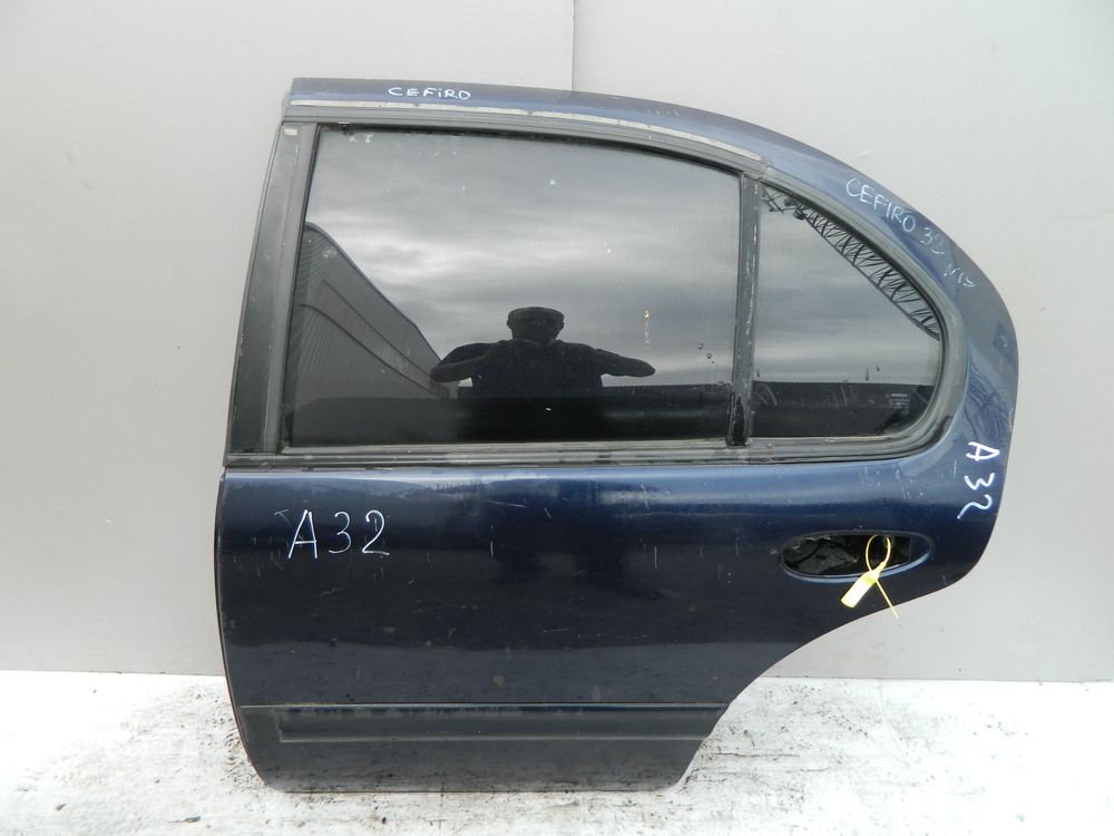 Дверь NISSAN CEFIRO A32 Зад Лев (Контрактный) 40951517