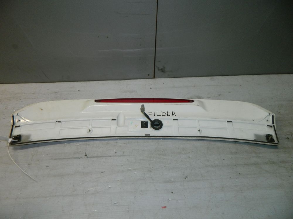 Спойлер TOYOTA COROLLA FIELDER NZE121 (Контрактный) 46098623