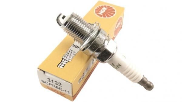 Свеча зажигания NGK BCPR6E11
