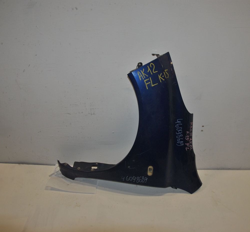 Крыло NISSAN MARCH AK12 Перед Лев (Контрактный) 46098689