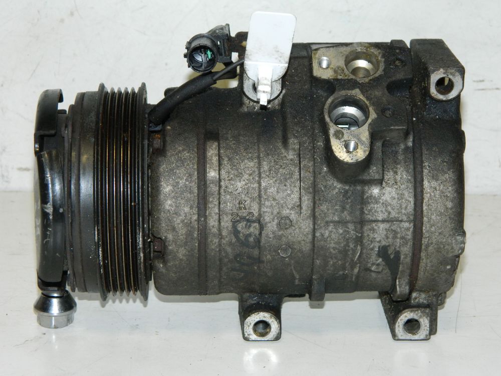 Компрессор кондиционера MITSUBISHI CHARIOT GRANDIS 4G64 (Контрактный) 45990501
