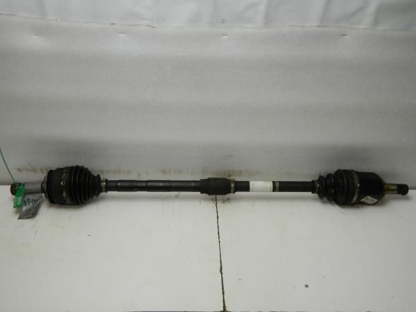 Привод MITSUBISHI GRANDIS NA4W 4G69 Перед Прав (Контрактный) D9996238