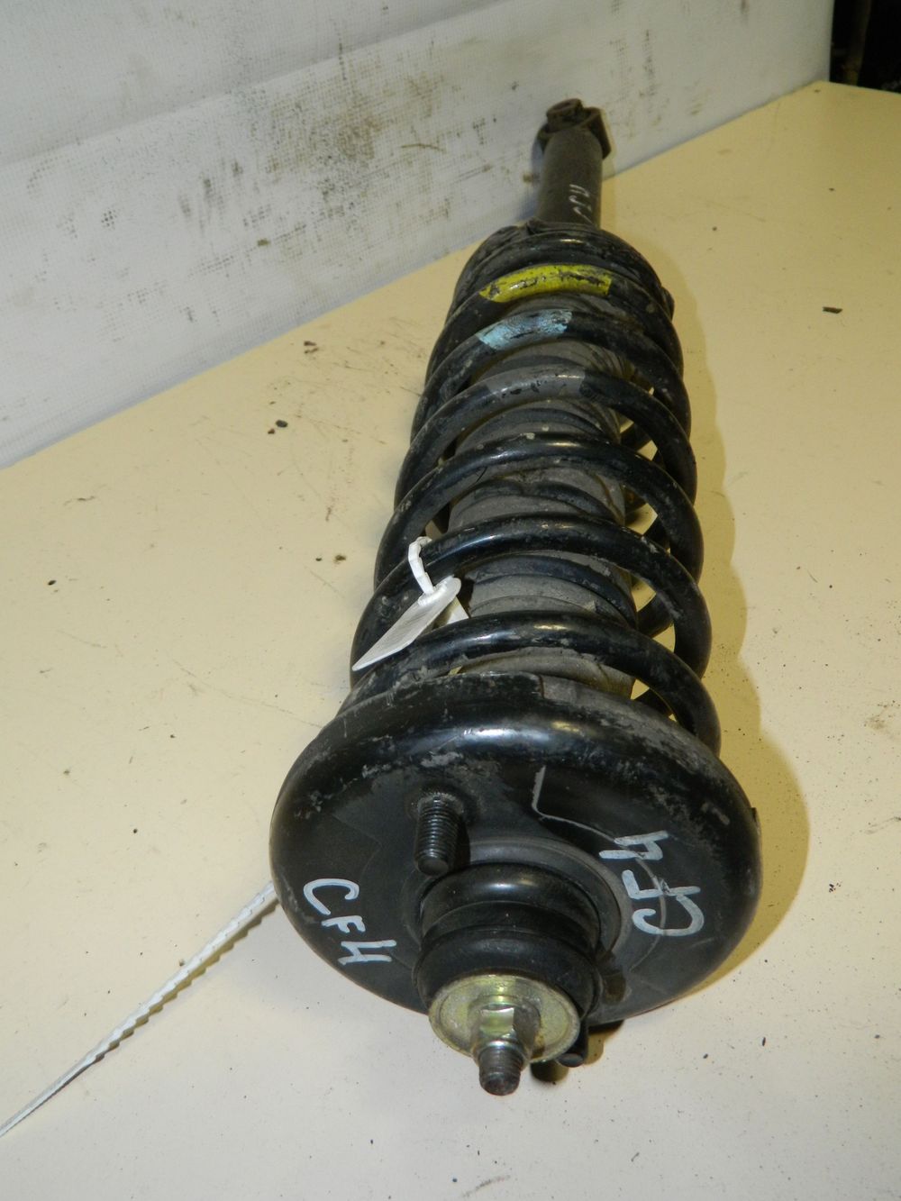 Стойка подвески HONDA ACCORD CF4 Зад (Контрактный) 45976905