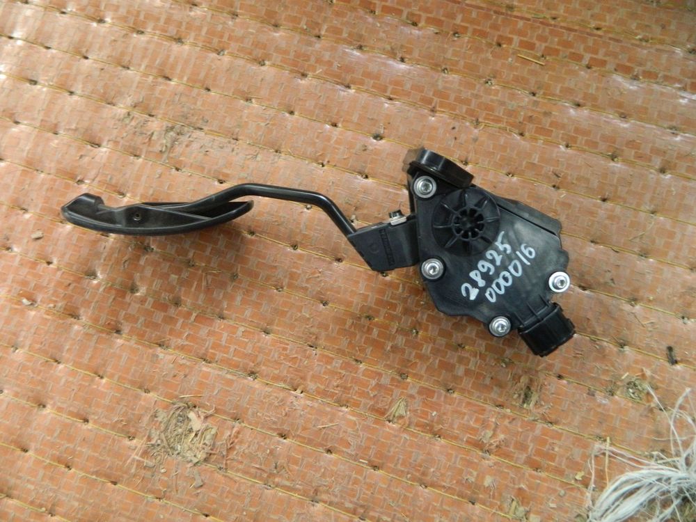 Педаль газа TOYOTA CAMRY ACV40 (Контрактный) 28925000016