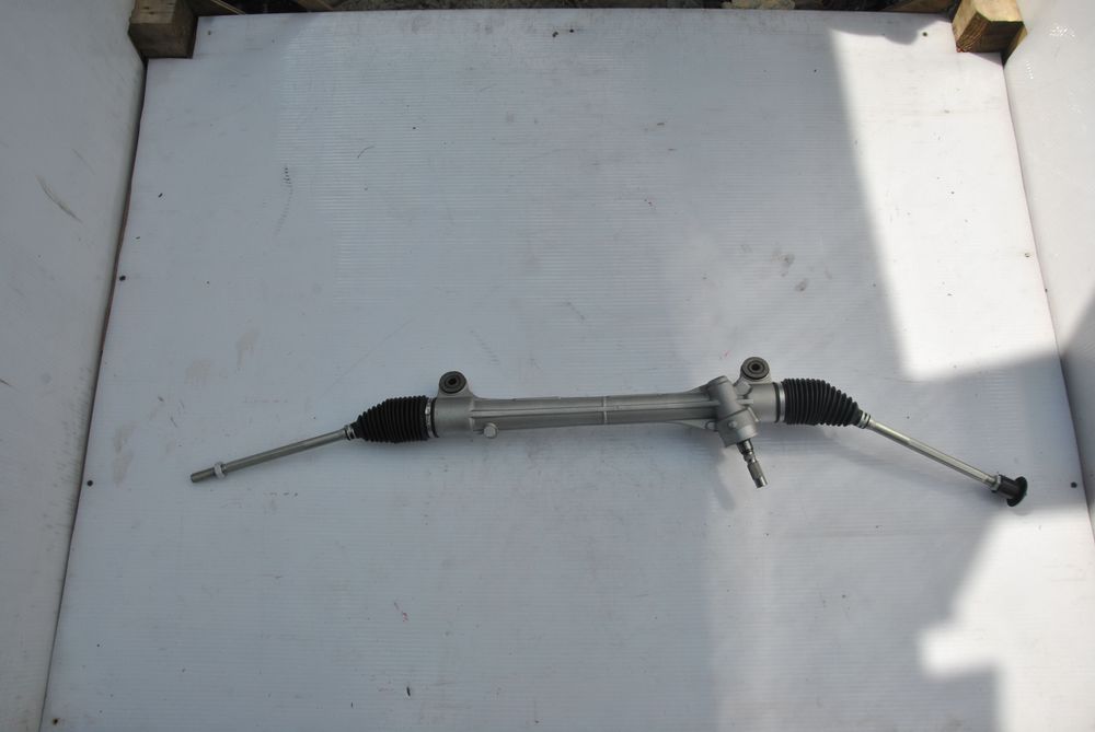 Рейка рулевая GENERAL PARTS 4551028141 TOYOTA NOAH/VOXY ZRR75