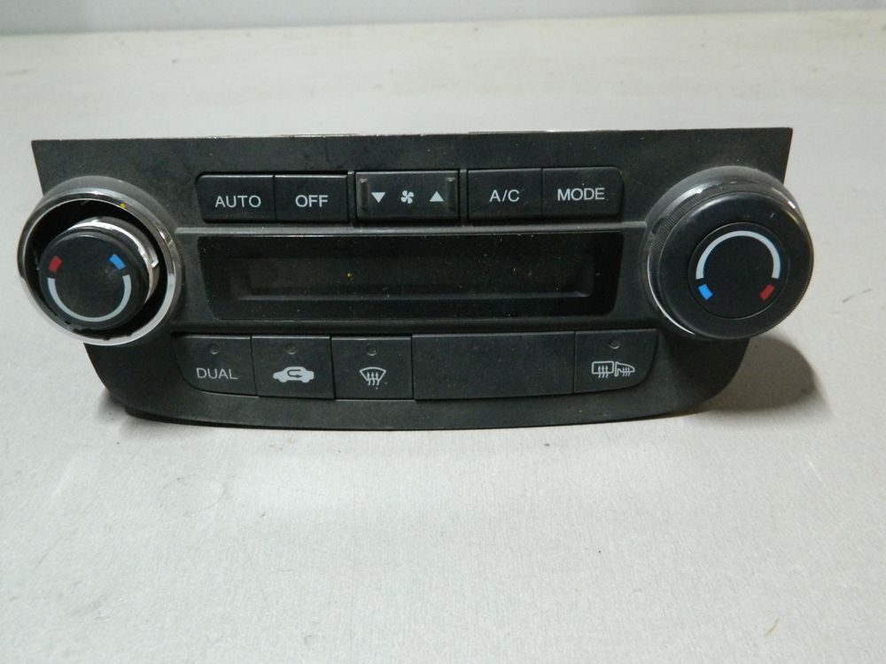 Блок управления климат-контролем HONDA CR-V RE (Контрактный) 81540578