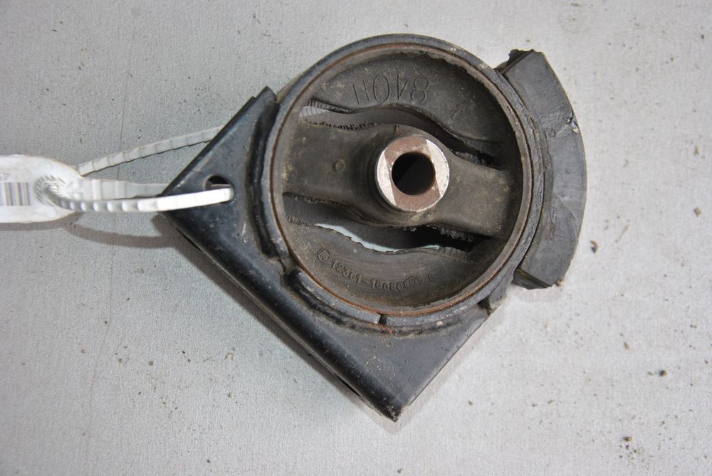 Подушка двигателя TOYOTA COROLLA AE91 5AF Перед (Контрактный) 45990685