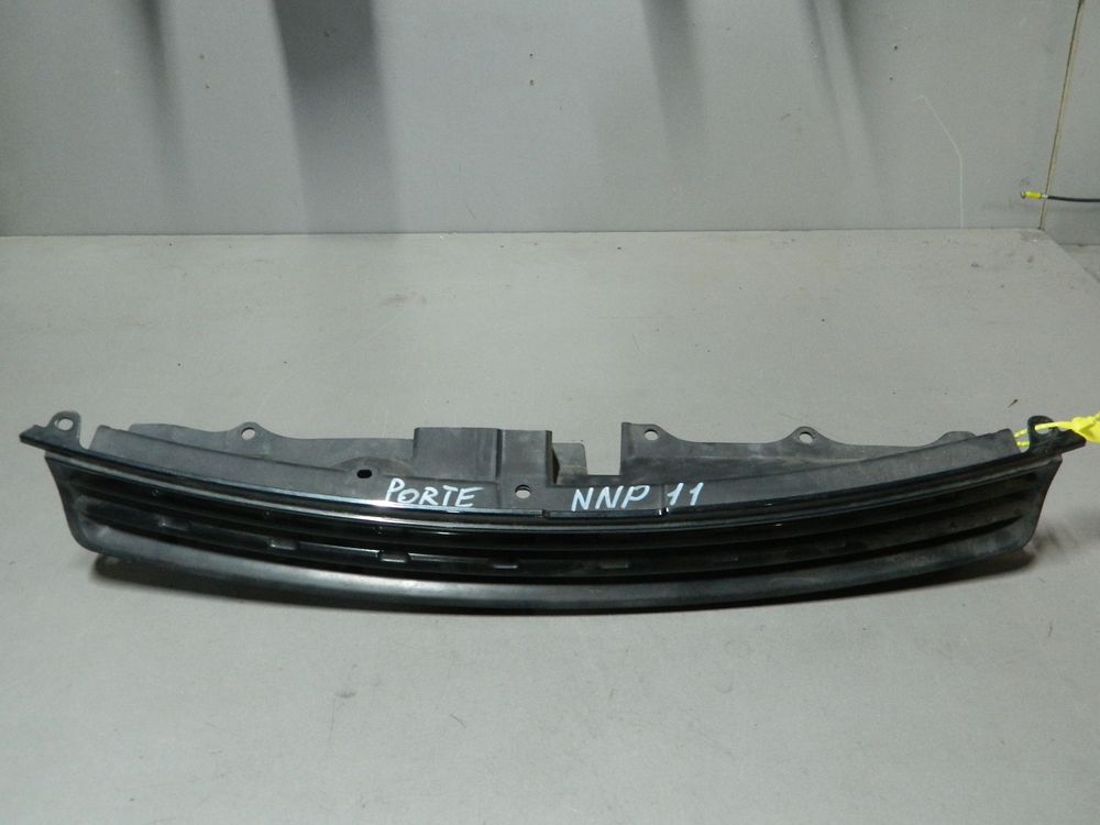 Решетка радиатора TOYOTA PORTE NNP11 (Контрактный) 79773524