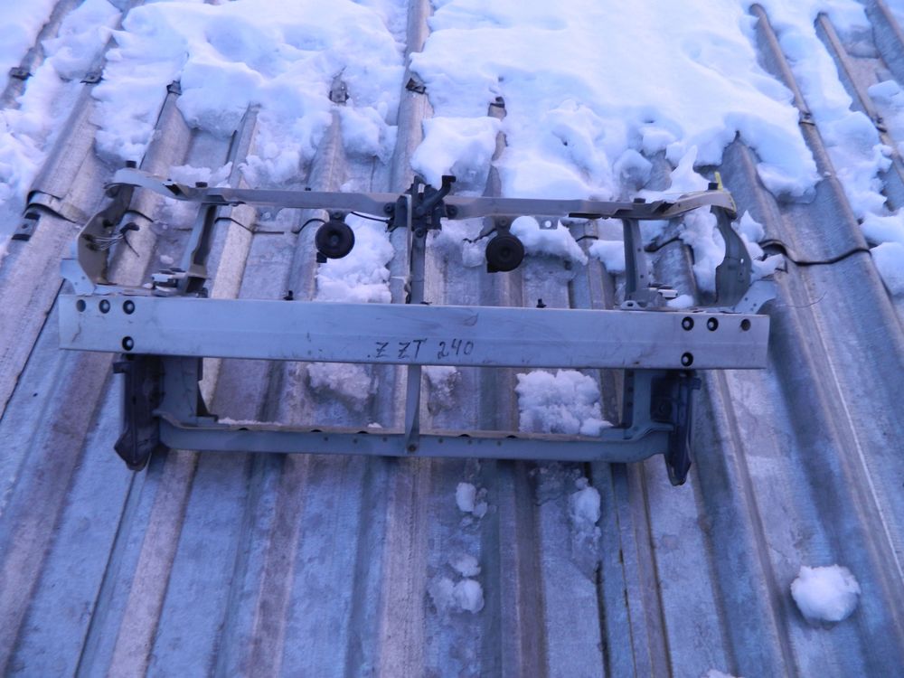 Рамка радиатора TOYOTA PREMIO ZZT240 (Контрактный) 79773928