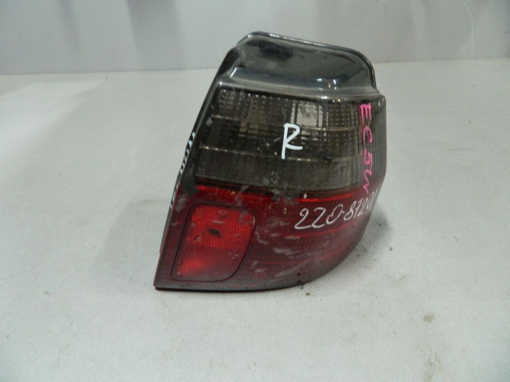 Фонарь MITSUBISHI LEGNUM EA1W Зад Прав (Контрактный) 68000907
