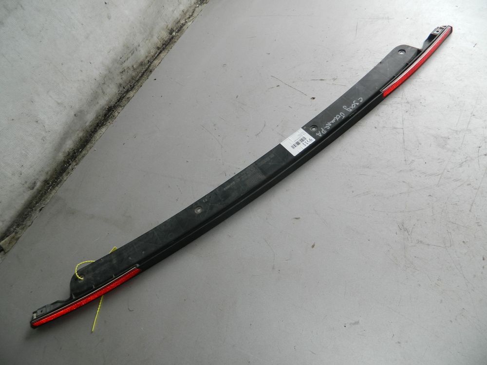 Накладка бампера AUDI A8 4E2 (Контрактный) 94599861