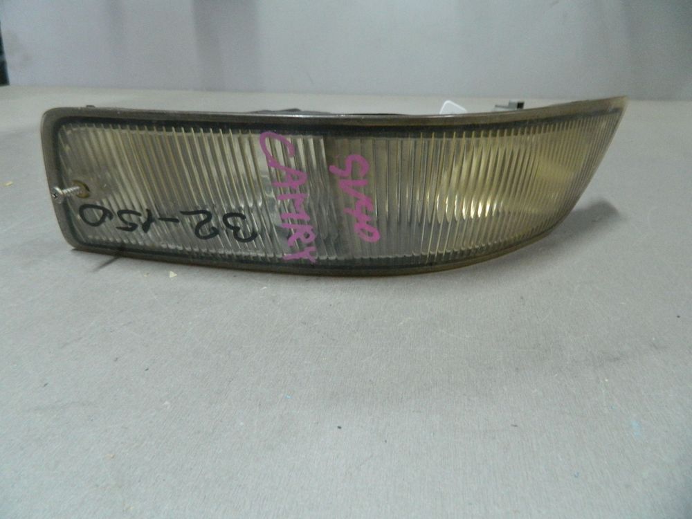 Фара противотуманная TOYOTA CAMRY SV40 Перед Лев 32150 (Контрактный) 69586149
