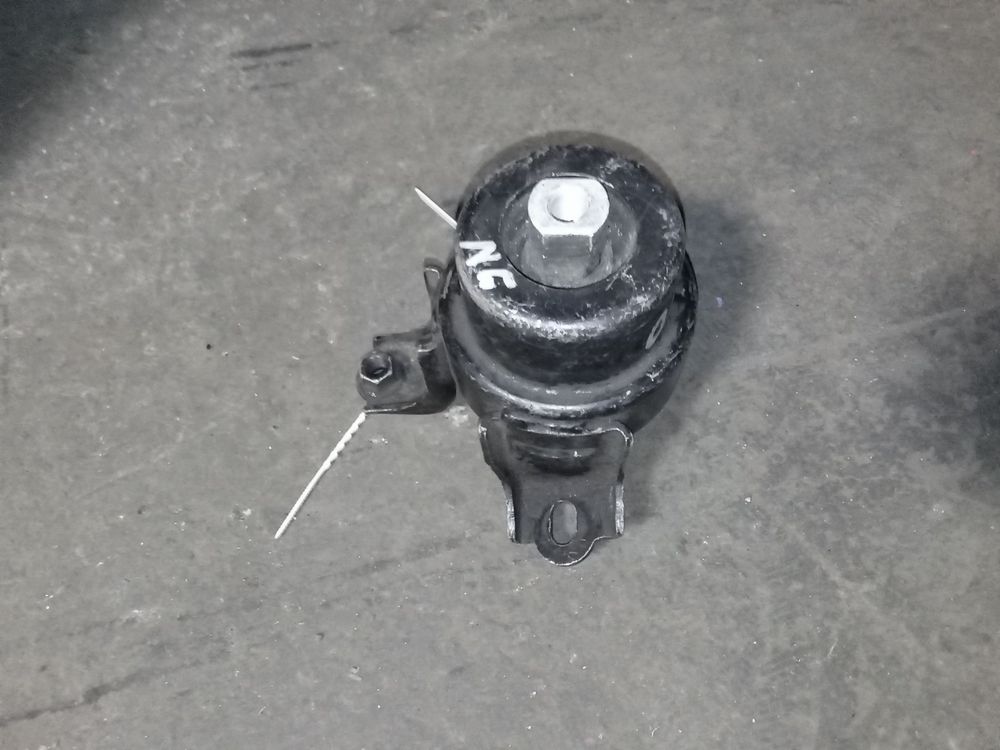 Подушка двигателя TOYOTA WINDOM MCV21 1MZ Прав (Кoнтрактный)