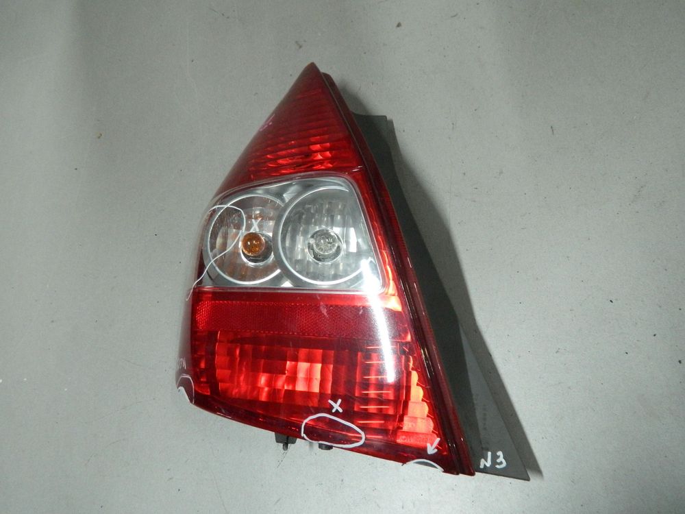 Фонарь HONDA FIT GD1 Зад Лев 4949 (Контрактный) 68000833