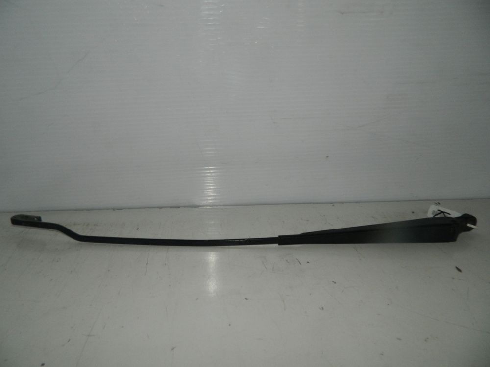 Поводок стеклоочистителя FORD MONDEO GBP L1F Перед Прав (Б/У) 53129