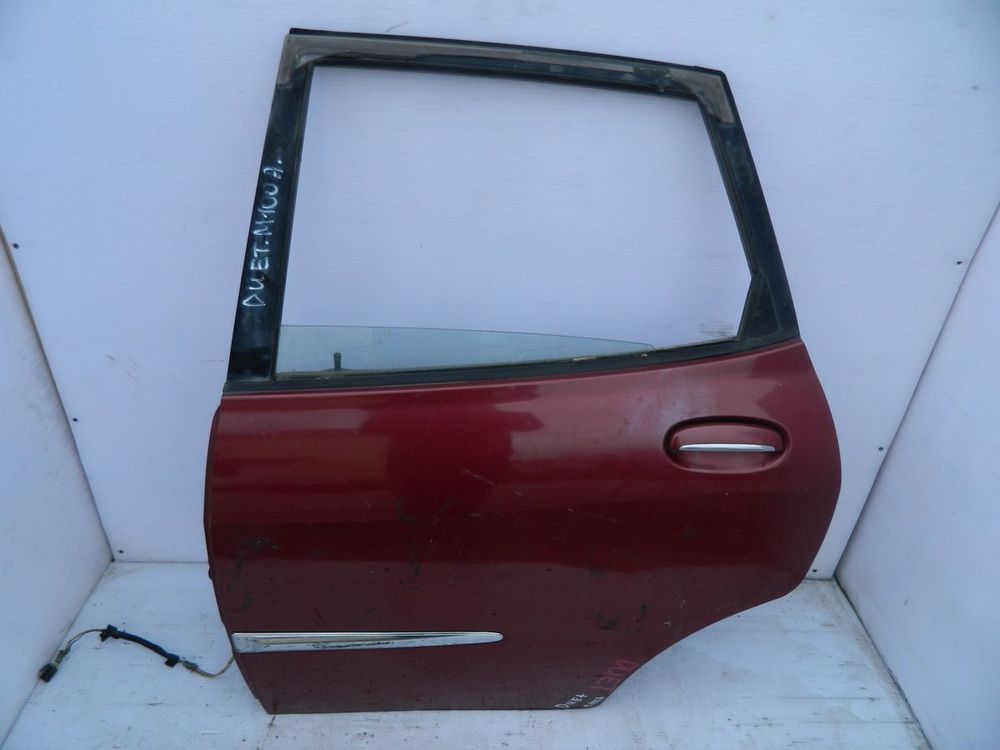 Дверь TOYOTA DUET M100A Зад Лев (Контрактный) 35021571