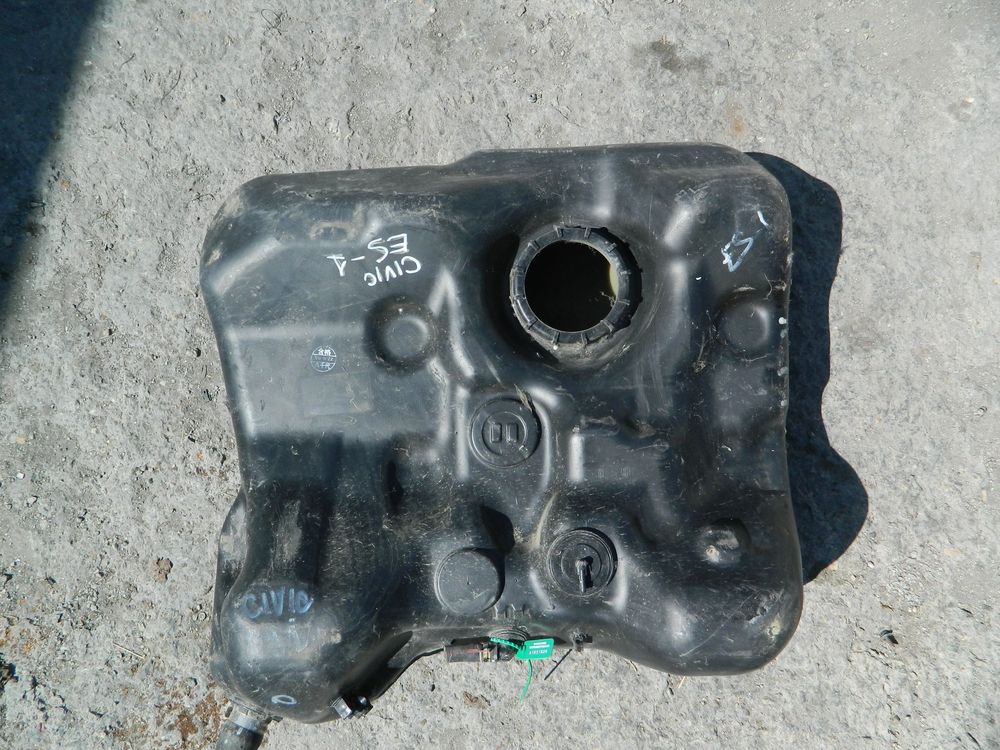 Бак топливный HONDA CIVIC ES1 (Контрактный) 81531926
