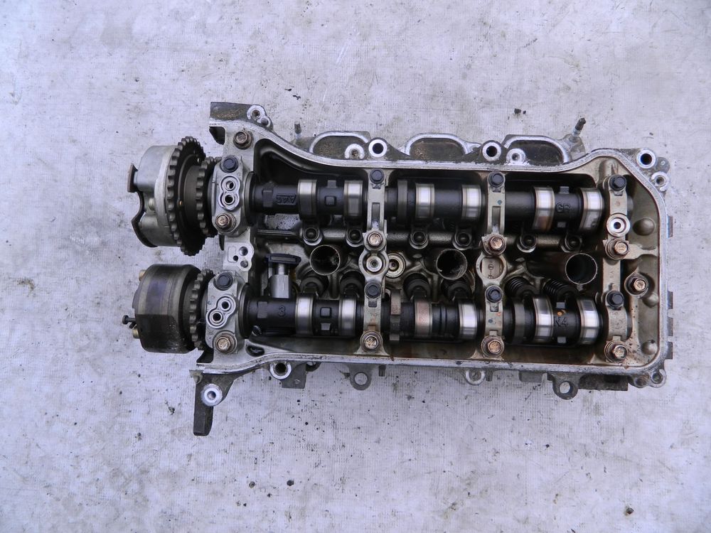 Головка блока цилиндров TOYOTA 2GRFSE (Контрактный) 79768970