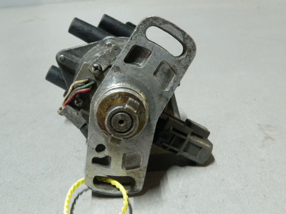 Трамблер NISSAN SR18DE (Контрактный) 79773840