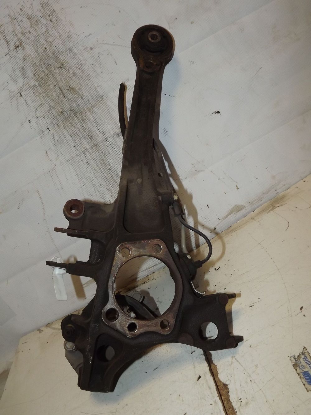 Рычаг подвески SUBARU LEGACY BH5 Зад Лев (Контрактный) 35023040
