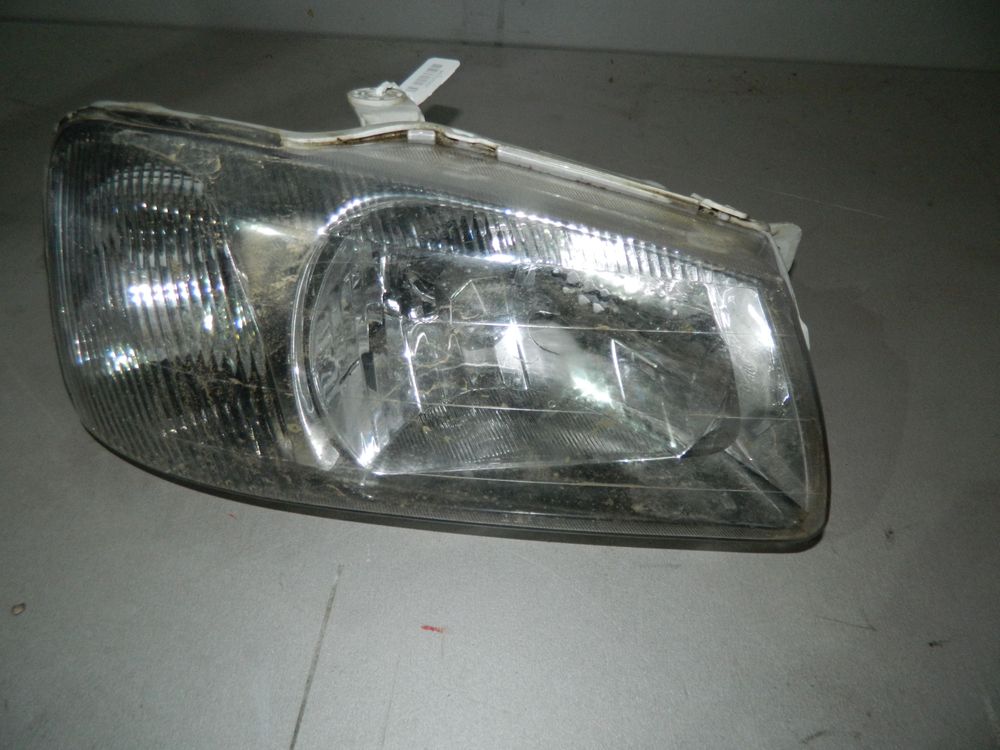 Фара HYUNDAI ACCENT LC Перед Прав (Б/У) 35020234