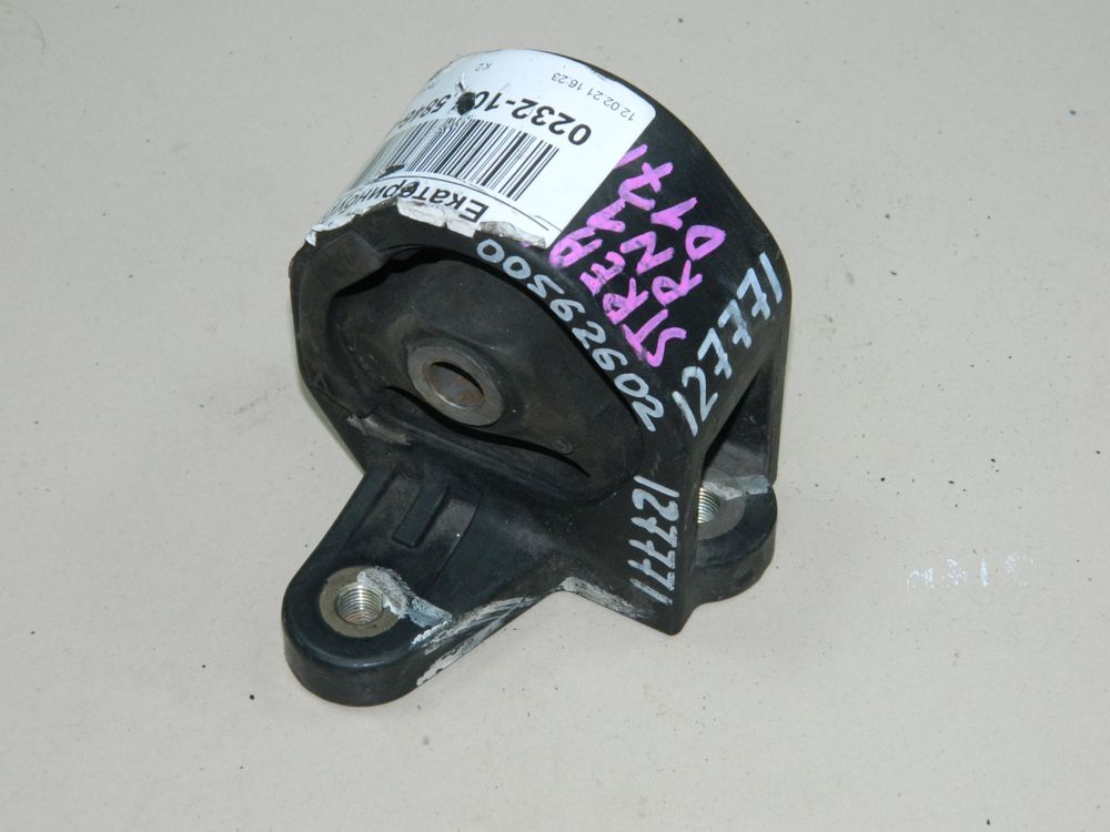 Подушка двигателя HONDA STREAM RN1 D17A Зад (Контрактный)