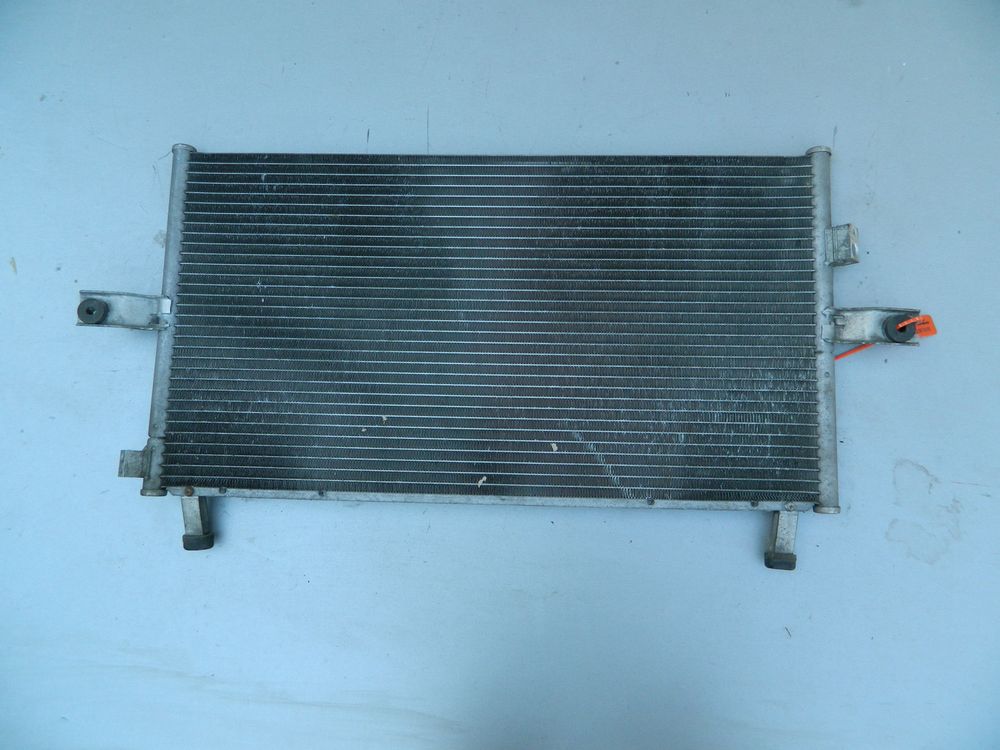 Радиатор кондиционера NISSAN LIBERTY RM12 (Контрактный) 72367435