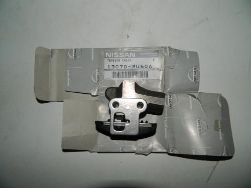 Натяжитель цепи ГРМ NISSAN 130702U50A