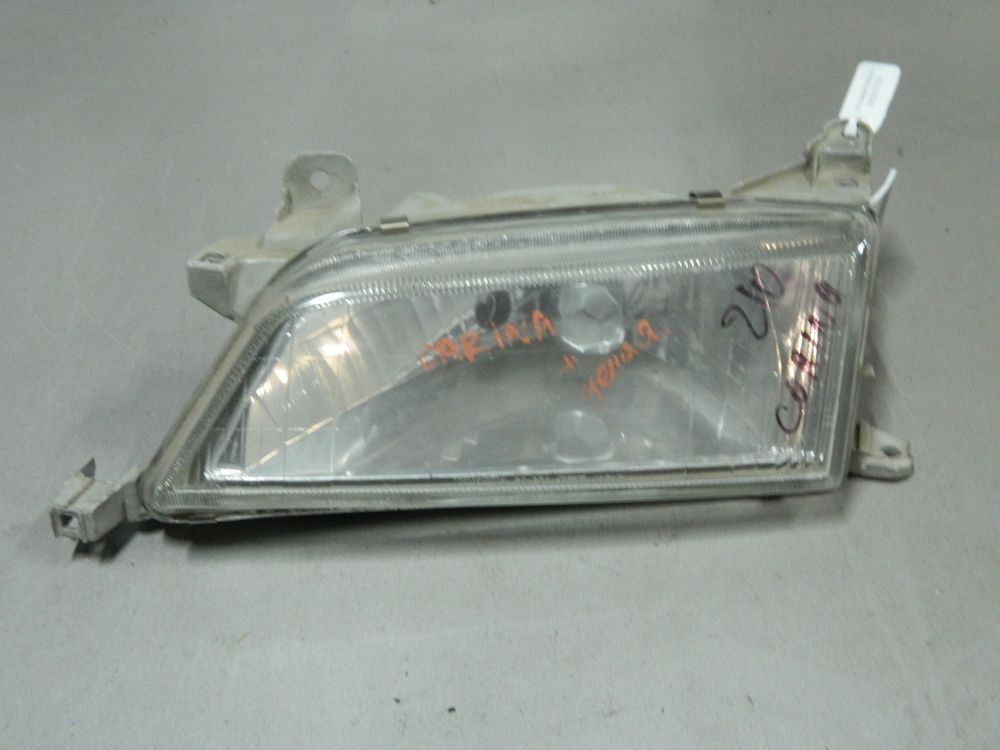 Фара TOYOTA CORONA PREMIO ST210 Перед Лев 20374 (Контрактный) 68000708
