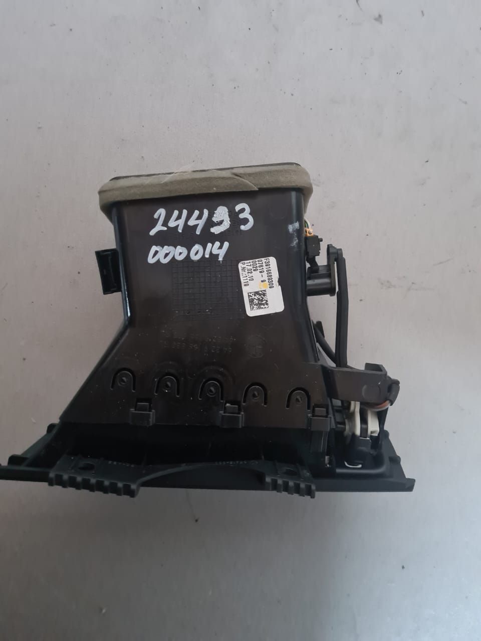 Дефлектор воздушный BMW 5-SERIES F10 (Контрактынй) 24493000014