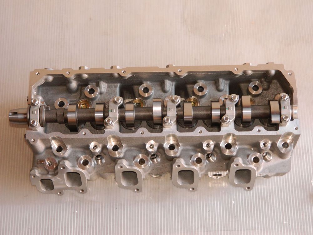 Головка блока цилиндров GENERAL PARTS HSC003 1KZ-TE (не утопленные клапан)