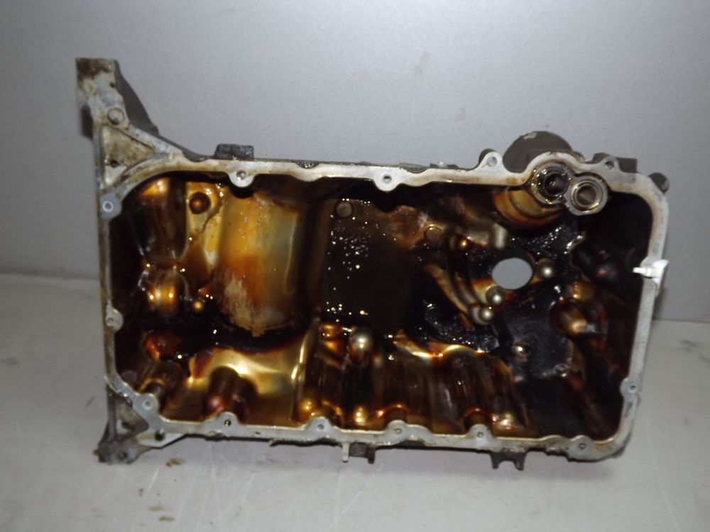 Поддон масляный HONDA R20A (Контрактный) 35023632