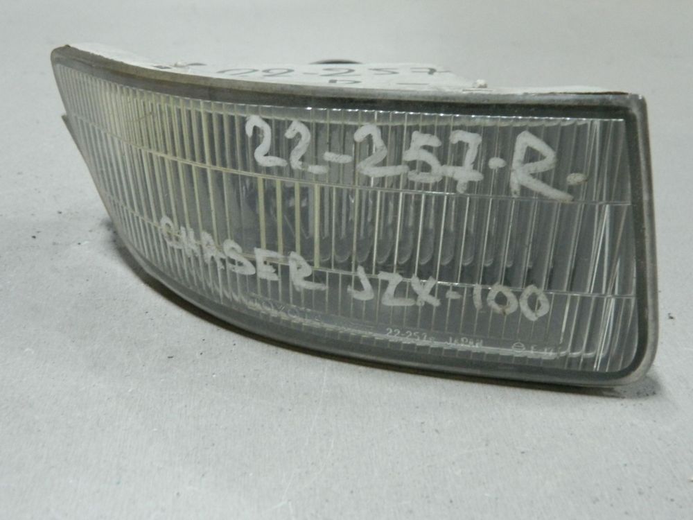 Фара противотуманная TOYOTA CHASER GX100 Перед Прав 22257 (Контрактный) 69838109