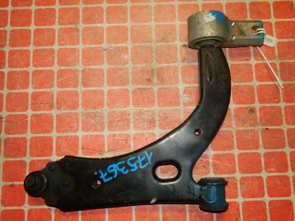 Рычаг подвески MAZDA DEMIO DY3W Перед Прав (Контрактный) 45980943