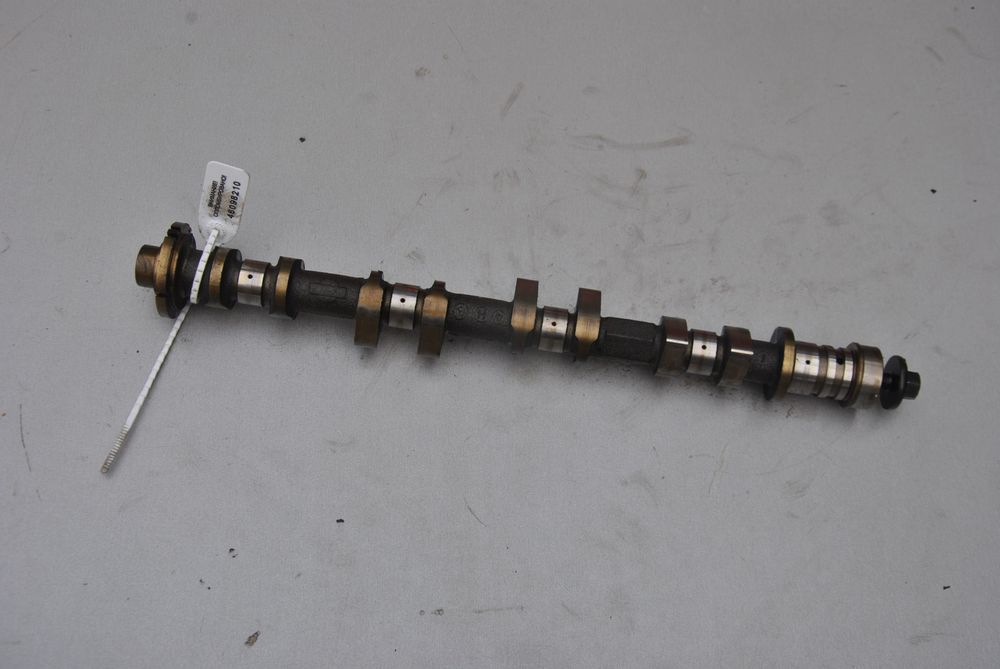 Распредвал NISSAN MARCH CR14DE (Б/У) 46098210