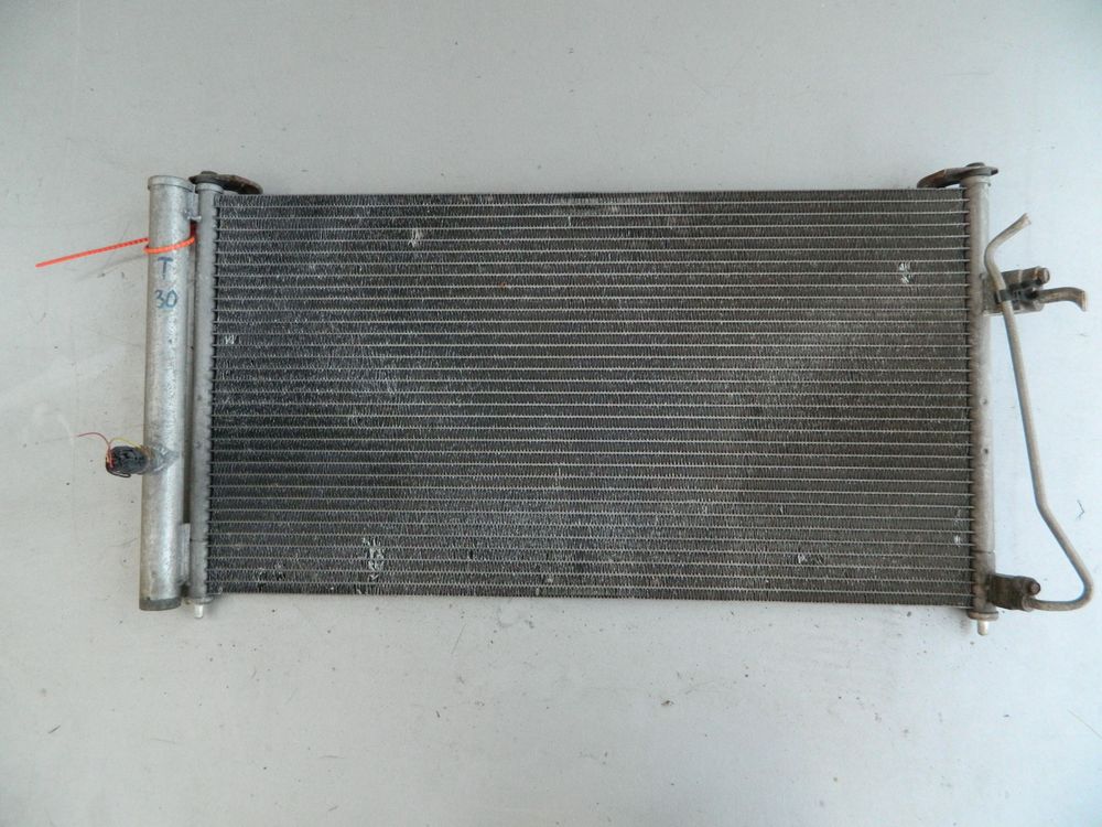Радиатор кондиционера NISSAN X-TRAIL NT30 (Контрактный) 72367481