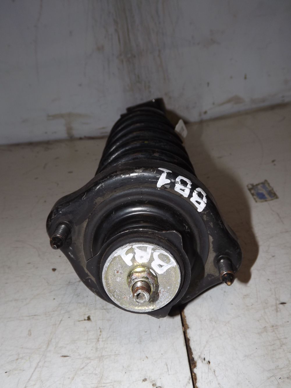 Стойка подвески HONDA PRELUDE BA8 Задн (Контрактный) 35023200
