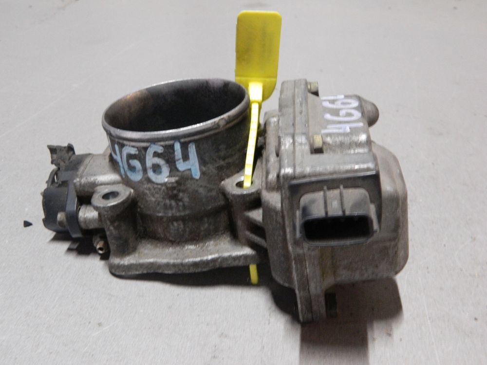 Дроссельная заслонка MITSUBISHI 4G64 (Контрактный) 79780317