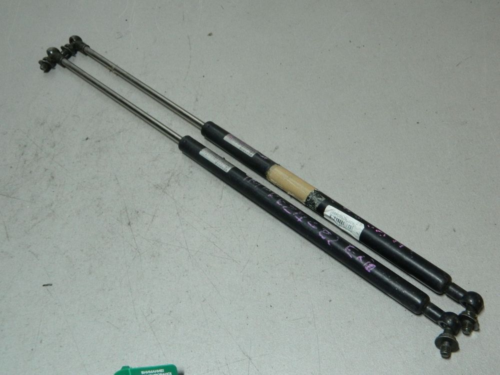 Амортизатор багажника SUBARU IMPREZA GG2 (Контрактный) 81532099