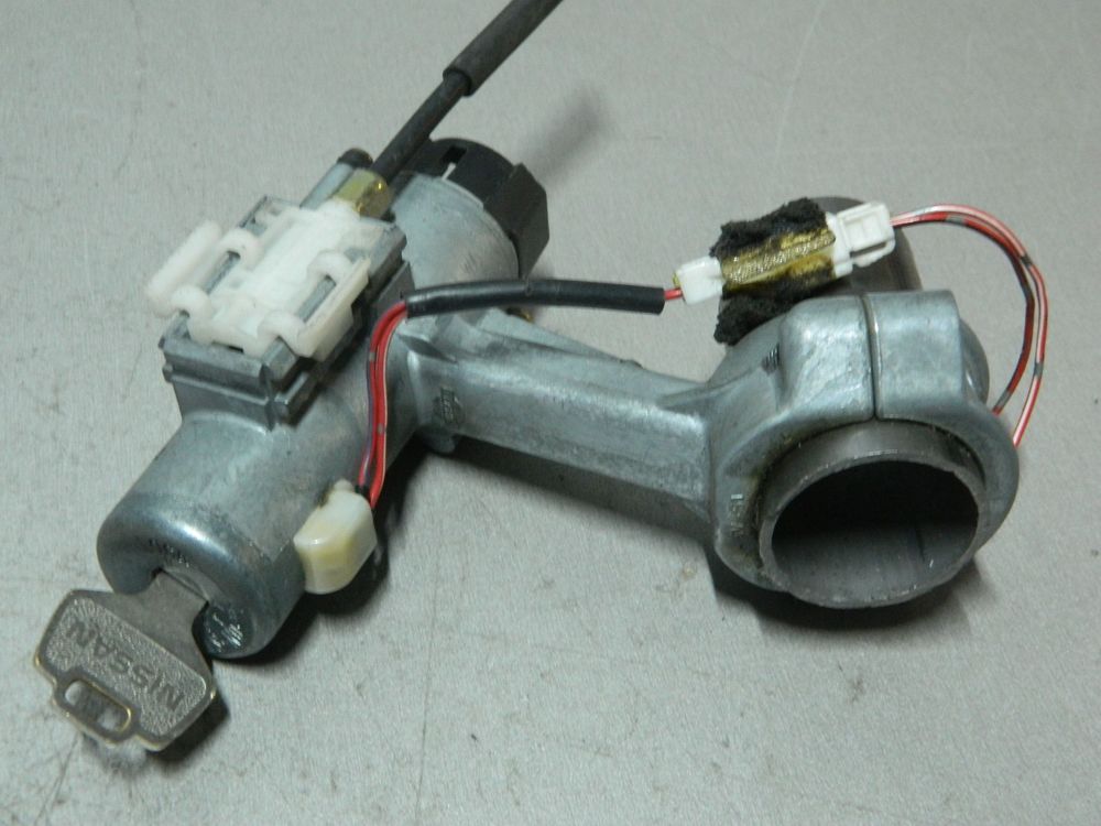 Замок зажигания NISSAN MARCH K11 (Контрактный) 81532393