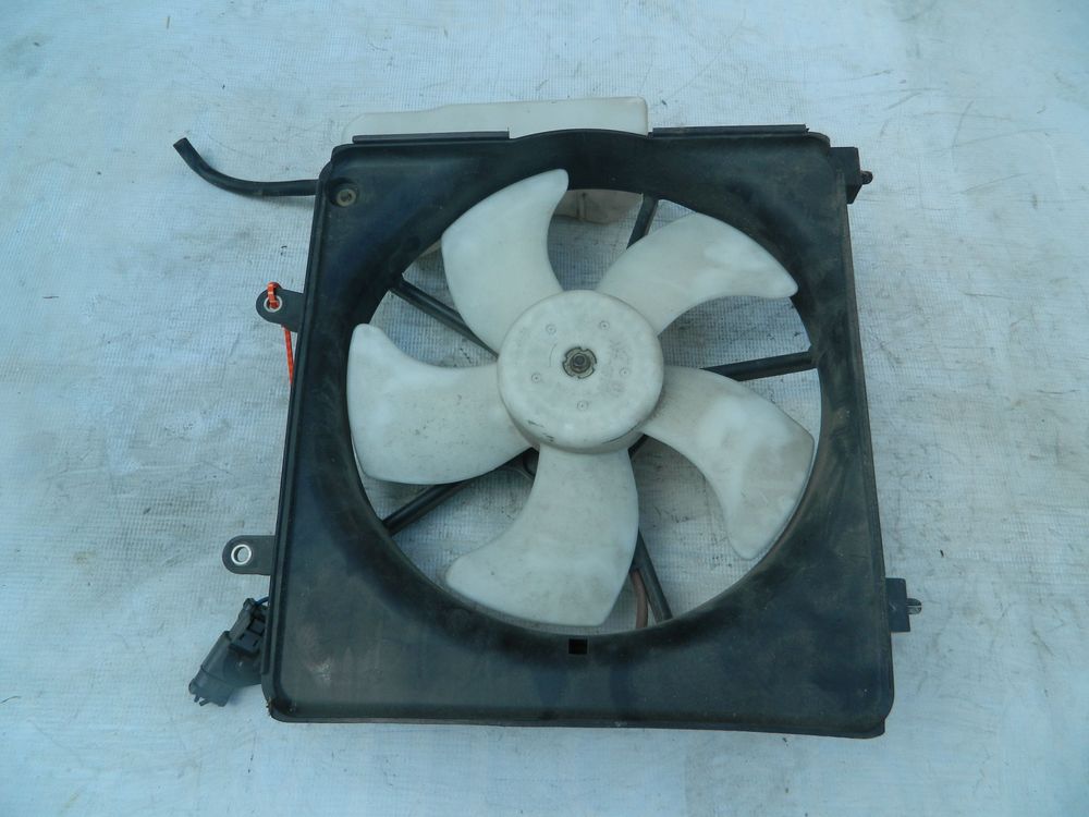 Диффузор радиатора HONDA FIT GD2 (Контрактный) 72355098