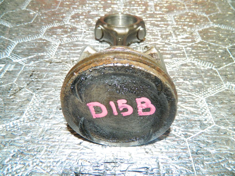 Поршень c шатуном HONDA D15B (Контрактный)13071268