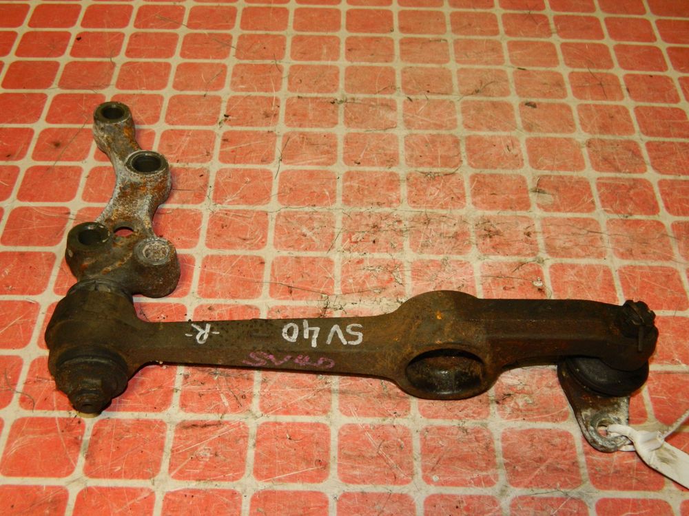 Рычаг подвески TOYOTA CAMRY SV40 Перед Прав (Контрактный) 45984469